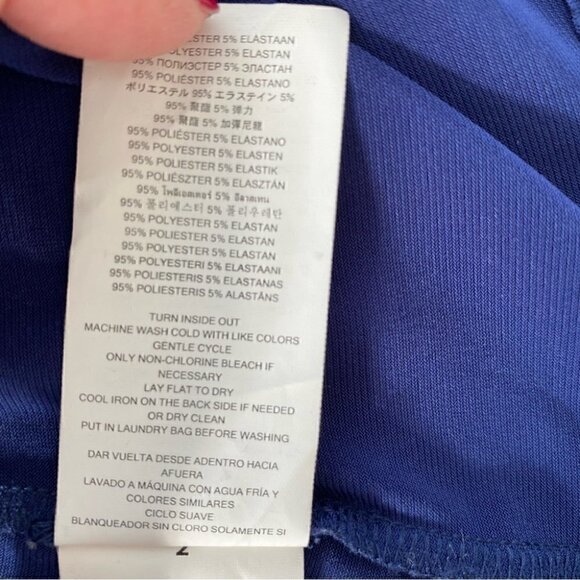 Michael Kors stretch jersey top with crew neckline and  long sleeves - Picture 9 of 10